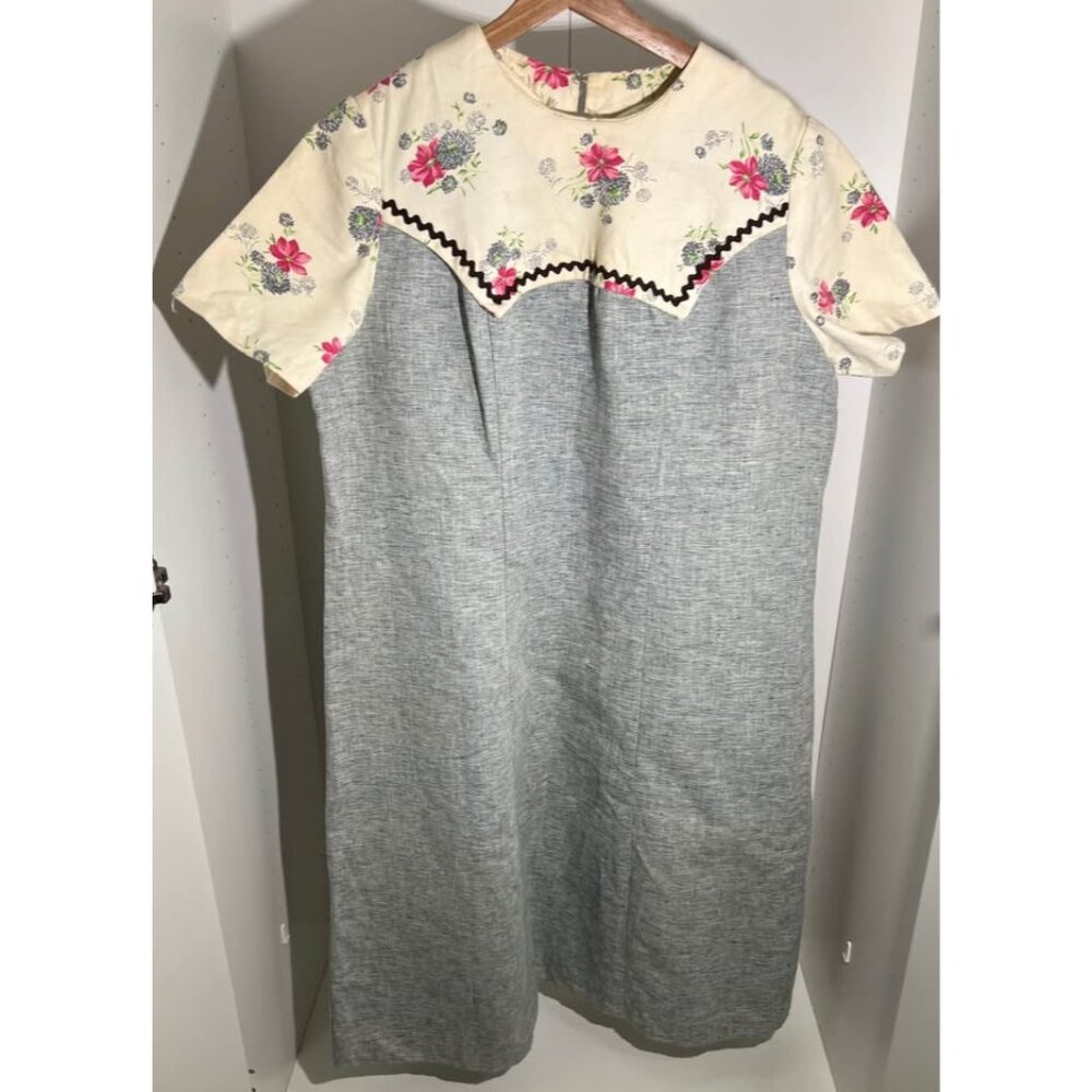 Vintage 1960s Handmade Mod Shift Dress Floral Yoke Rickrack Trim
